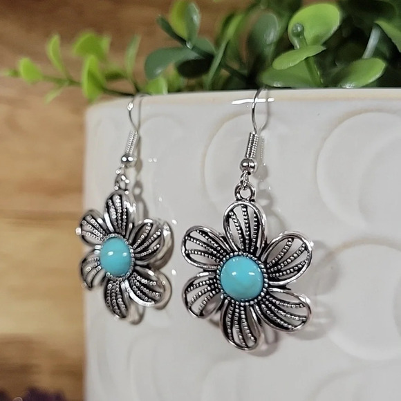 Southwestern Daisy Drop Earrings - Picture 1 of 7